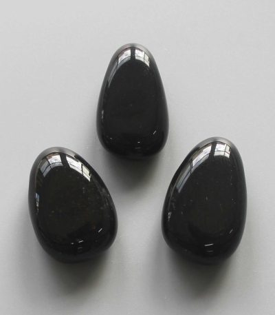 Onyx Black Agate Ch Tumble Pendant With Cross Hole 2.5mm 0.8-1.2 inch (2.2-3cm) A