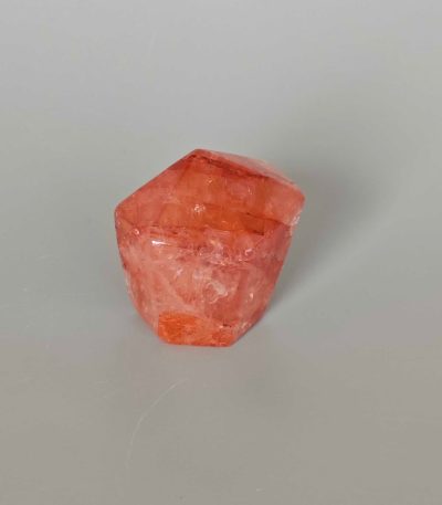 Red Hematoid Quartz Flat Bottom Freeform Point 1.2-1.6 inch（3-4.5cm) A+/AA