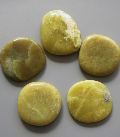 Serpentine Green Ch Smooth Stone 1.6 inch (0.8-1 x 3.5-4.5cm) A-/B+