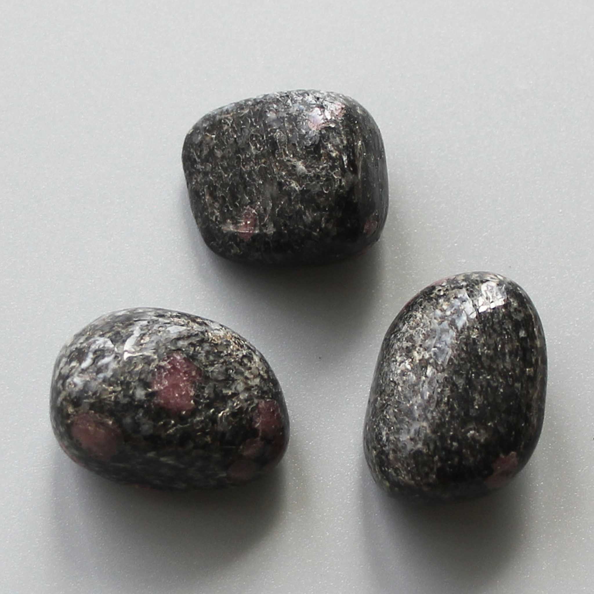 d37207766d51f35f85c7d0c7daec2ad4 Ruby Schist Tumble Stone 1 inch (2-3cm) B