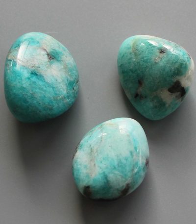 Green Amazonite With Black Spot Tumble Stone 1 inch (2-3cm) A