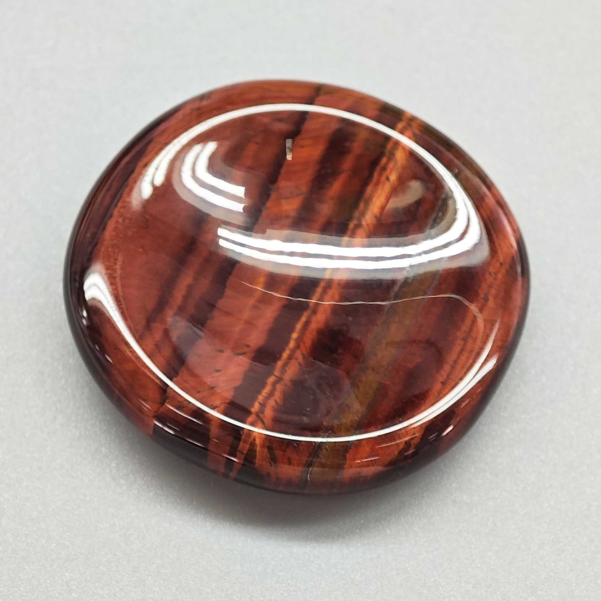 e1782bc49a5c8d8f45bb4baf9e36f858 Red Tiger Eye Freeform Thumb Stone 1.4-2 inch (0.9 x 3.5-5cm) A/A+