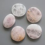 Rose Quartz Smooth Stone 1.6 inch (0.8-1 x 3.5-4.5cm) A/B