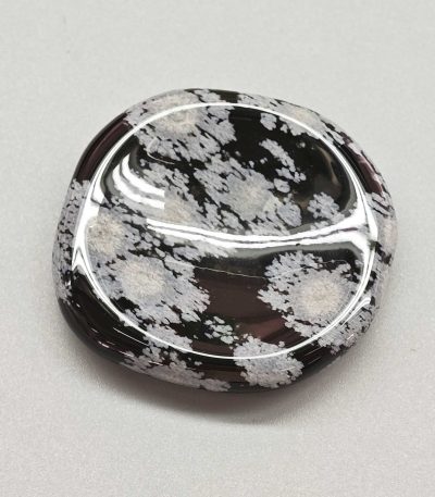 Snowflakes Obsidian Freeform Thumb Stone 1.4-2 inch (0.9 x 3.5-5cm) A