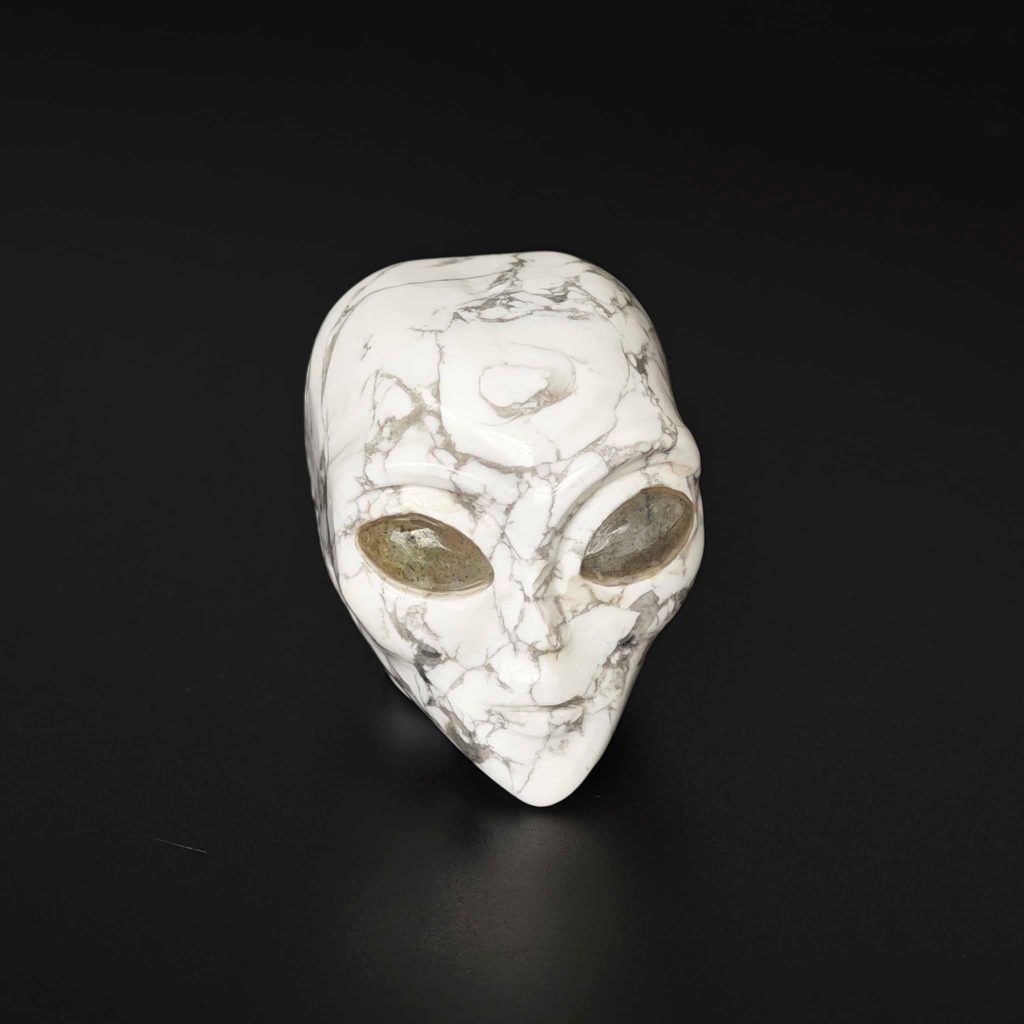 Howlite White ET Head P #2 w/Labradorite Eyes 2 inch( 5cm) A