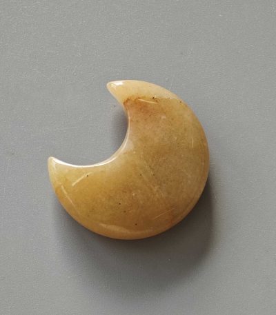 Yellow Aventurine Moon 1.4 inch (1.1 x 3.5cm) A/B