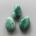 Chrysoprase Moss Tumble Pendant With Cross Hole 2.5mm 0.8-1.2 inch (2.2-3cm) A