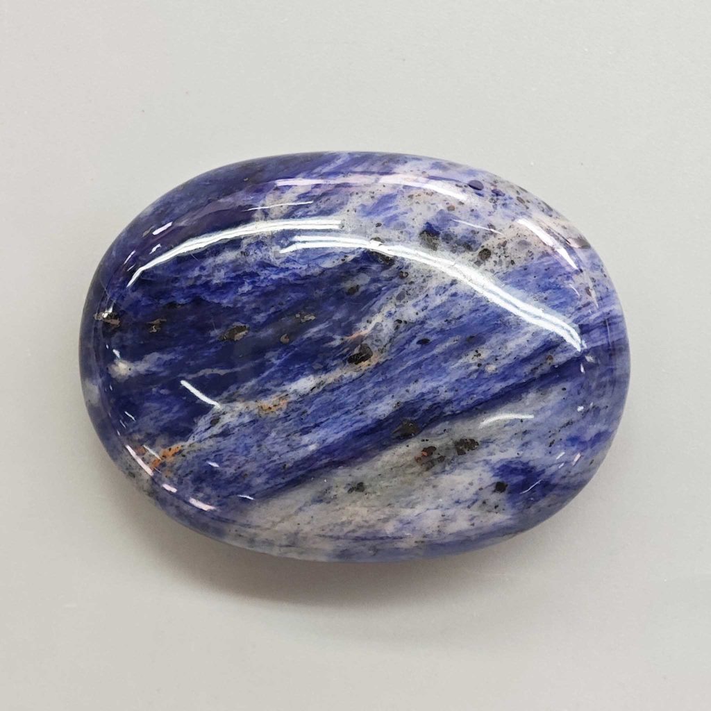 Sodalite Br Soap stone 2.8 inch (2 x 5 x 7cm) A