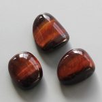Red Tiger Eye Tumble Stone 1 inch (2-3cm) A