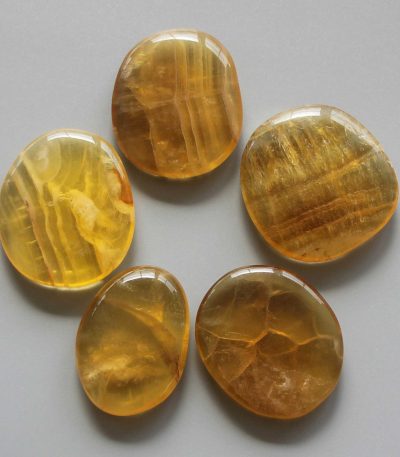 Yellow Fluorite Smooth Stone 1.6 inch (0.8-1 x 3.5-4.5cm) A/A+